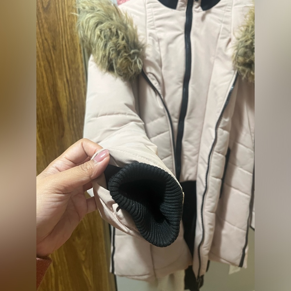 Women's Pink Fur-Trimmed Jacket - Picture 5 of 5